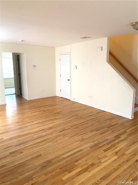 Building Photo - 104 Lockwood Ave