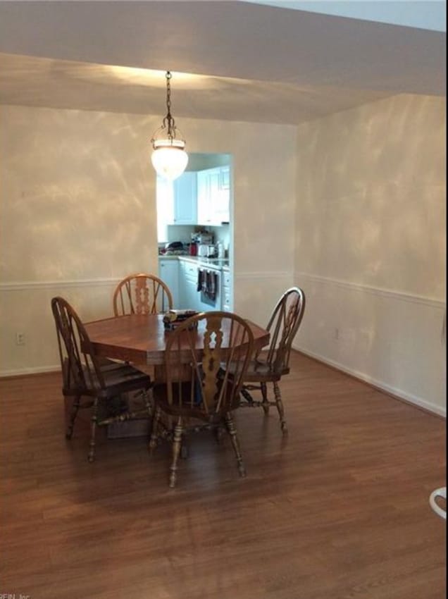 Building Photo - 2229 Sedgewick Dr