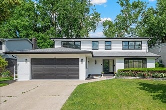 Building Photo - 412 Lavergne Ave