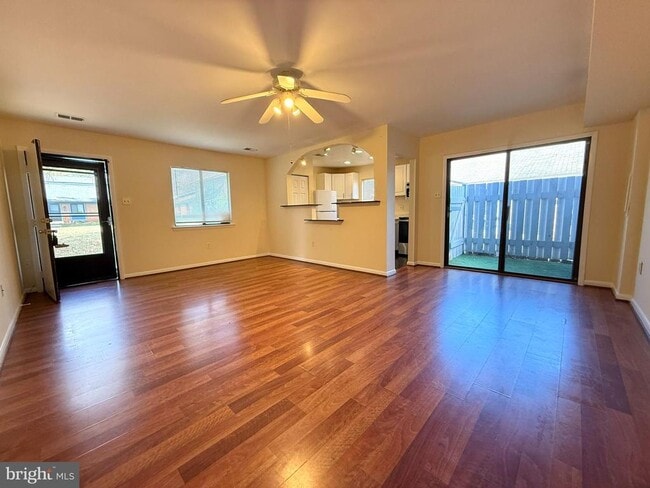 Foto del edificio - 8684 Inyo Pl