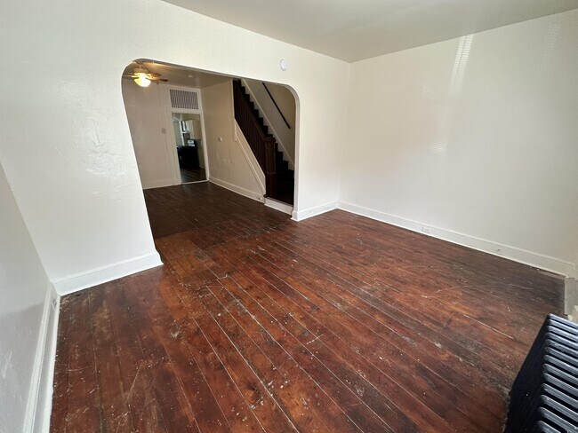 Building Photo - 312 Beaver St