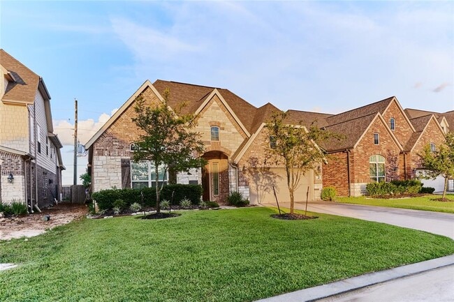 Building Photo - 21718 Avalon Queen Dr