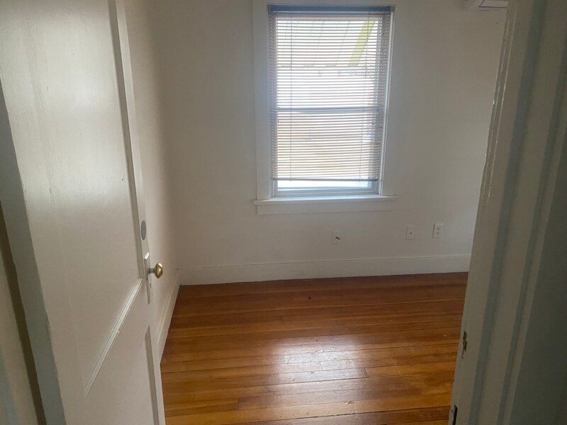 Foto del edificio - 1231 Bunting Ave