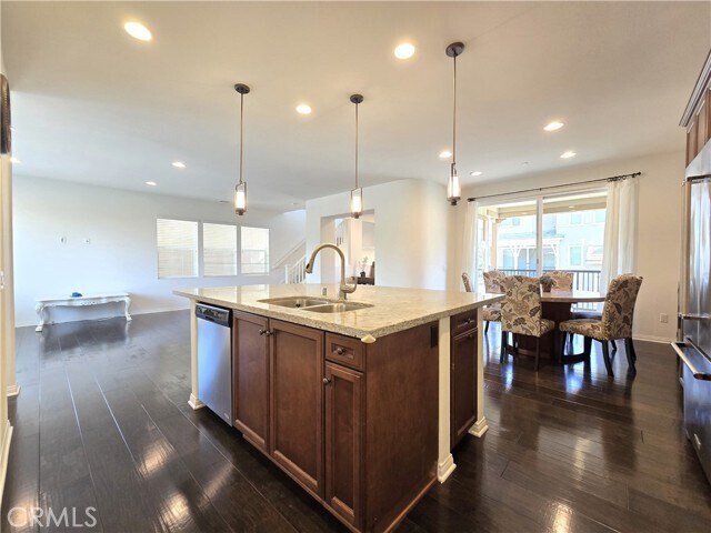 Building Photo - 1127 Wright Ln