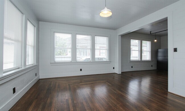 Foto del edificio - 316 Eastwood St