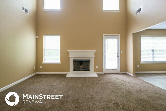 Foto del edificio - 4678 Raven Wood Loop