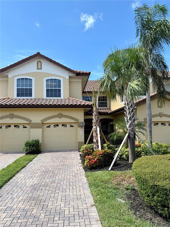 Foto del edificio - 8365 Miramar Way