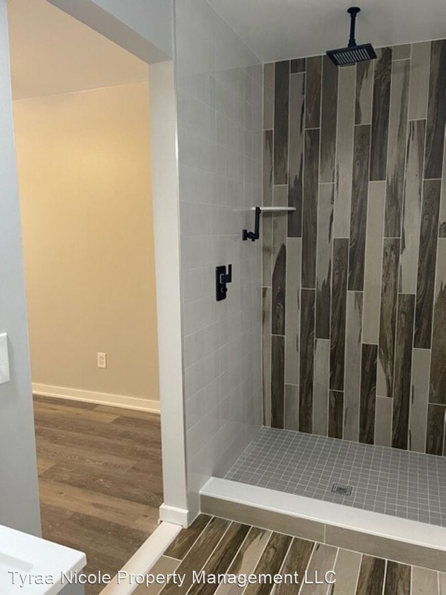 Building Photo - 2 br, 2 bath House - 22148 Dante Apt. 212