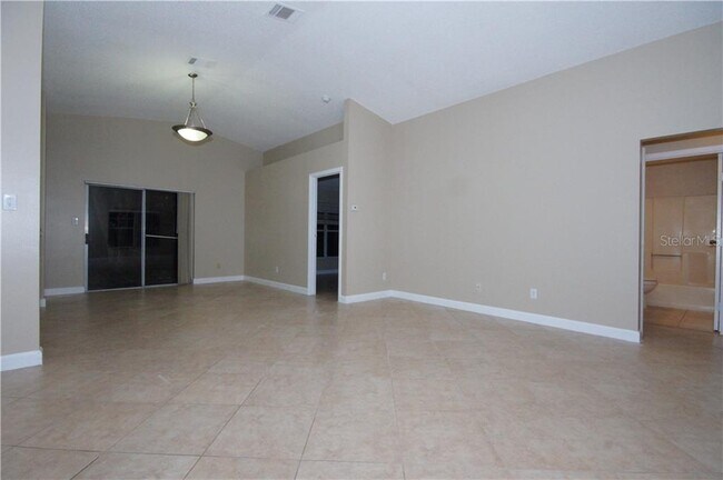 Building Photo - 3417 Burlington Dr