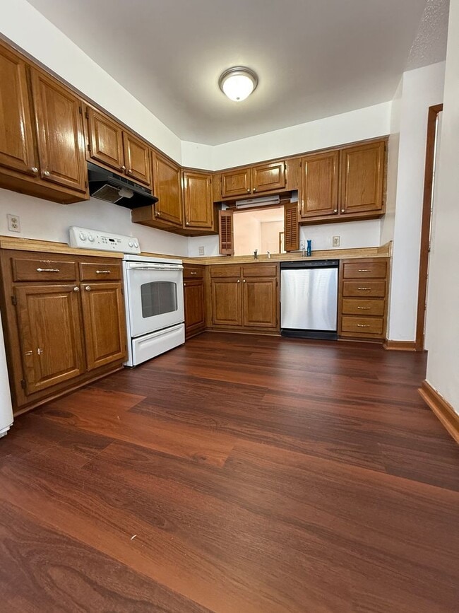 Building Photo - Stonebridge Landing