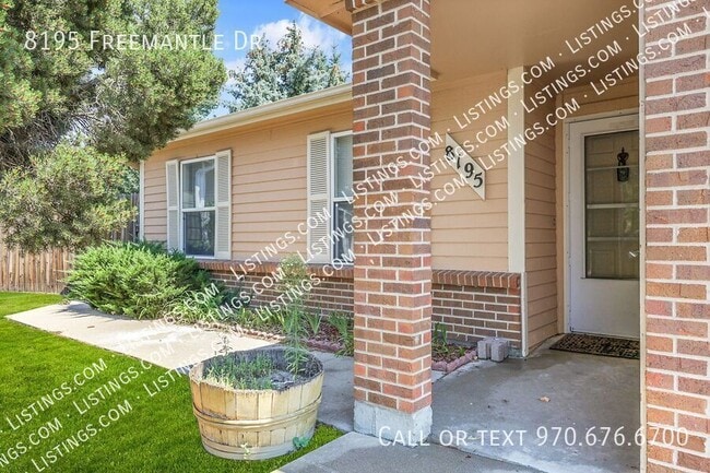 Photo - 8195 Freemantle Dr House