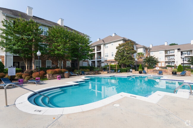 Piscina - Stone Ridge Apartments