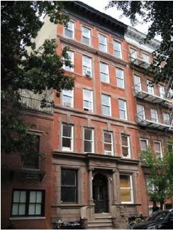 Building Photo - 283 W 11th St