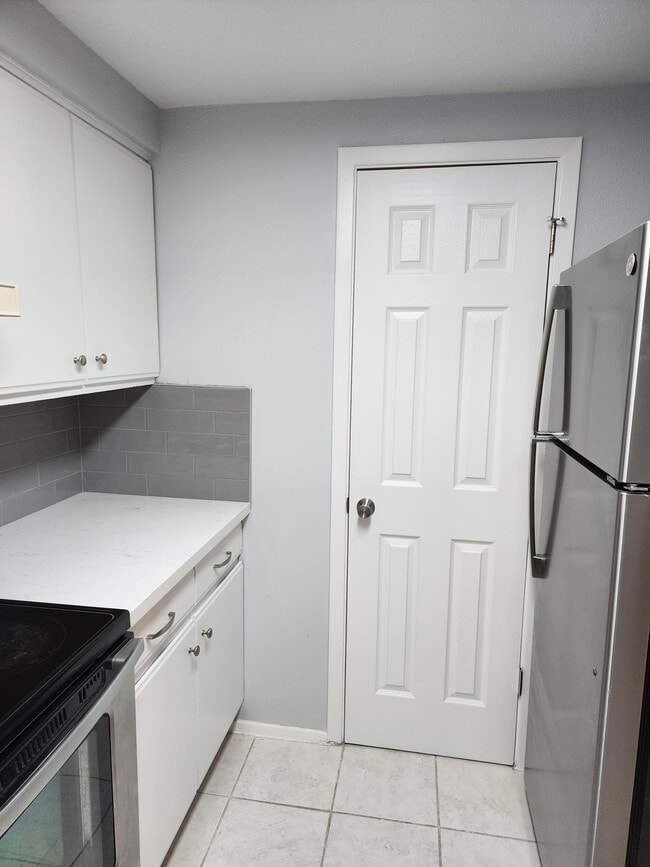 Foto del edificio - 11710 Southlake Dr