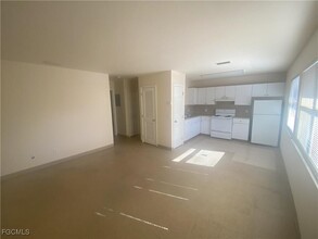 Building Photo - 3555 Seminole Ave