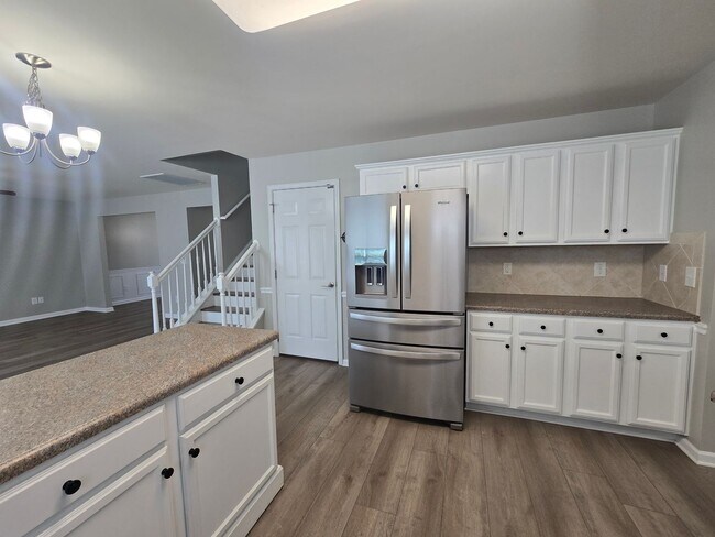 Foto del edificio - Charming 3BR + Bonus, 3BA Single-Family Ho...