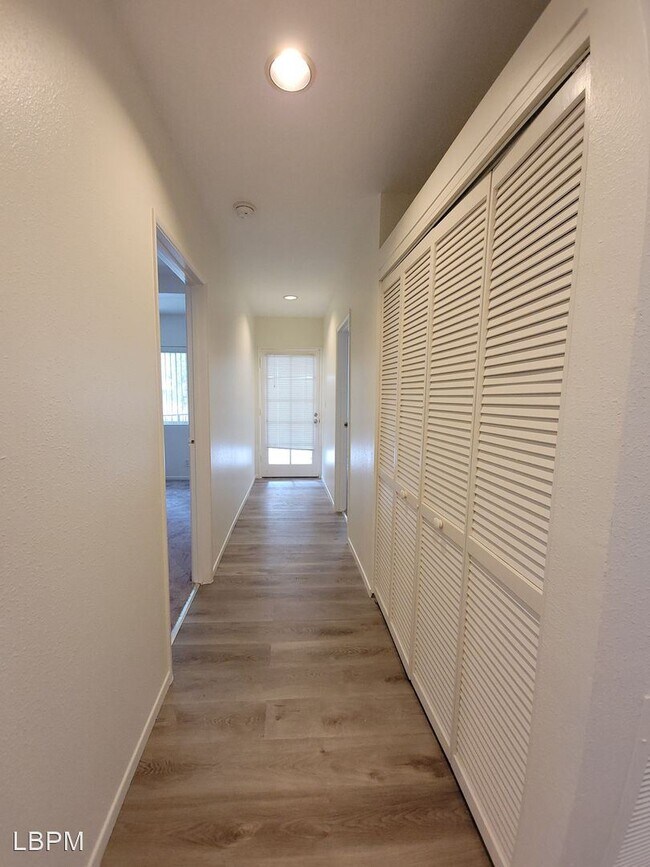 Foto del edificio - 9 br, 8.5 bath House - 1501 Selby Ave