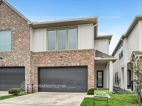 Building Photo - 12410 Executive Dr