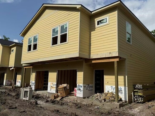 Building Photo - 3533 Alderfer St