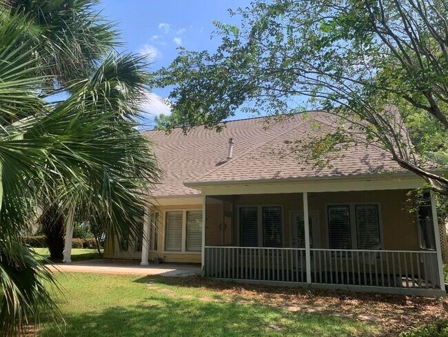 Foto del edificio - 30793 Pine Ct