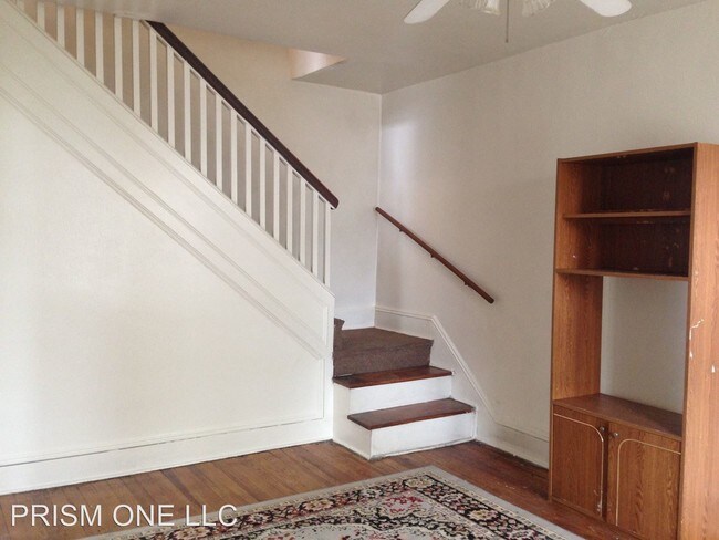 Foto del edificio - 2 br, 1 bath House - 15 Malone St.