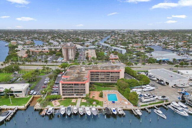 Foto del edificio - 740 S Federal Hwy