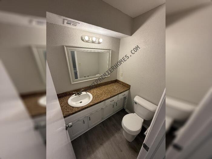 Photo - 1925 N nn Arbor Place Oklahoma City, OK 73127