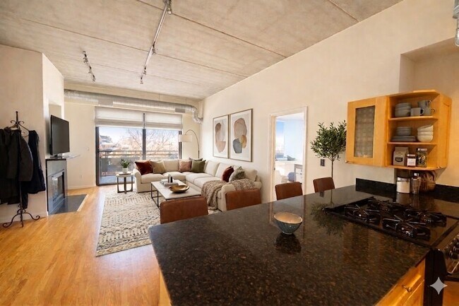 Foto del edificio - 1735 W Diversey Pkwy