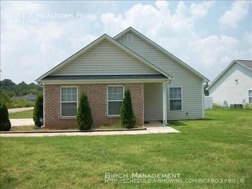 Foto principal - 1217 Nealtown Rd