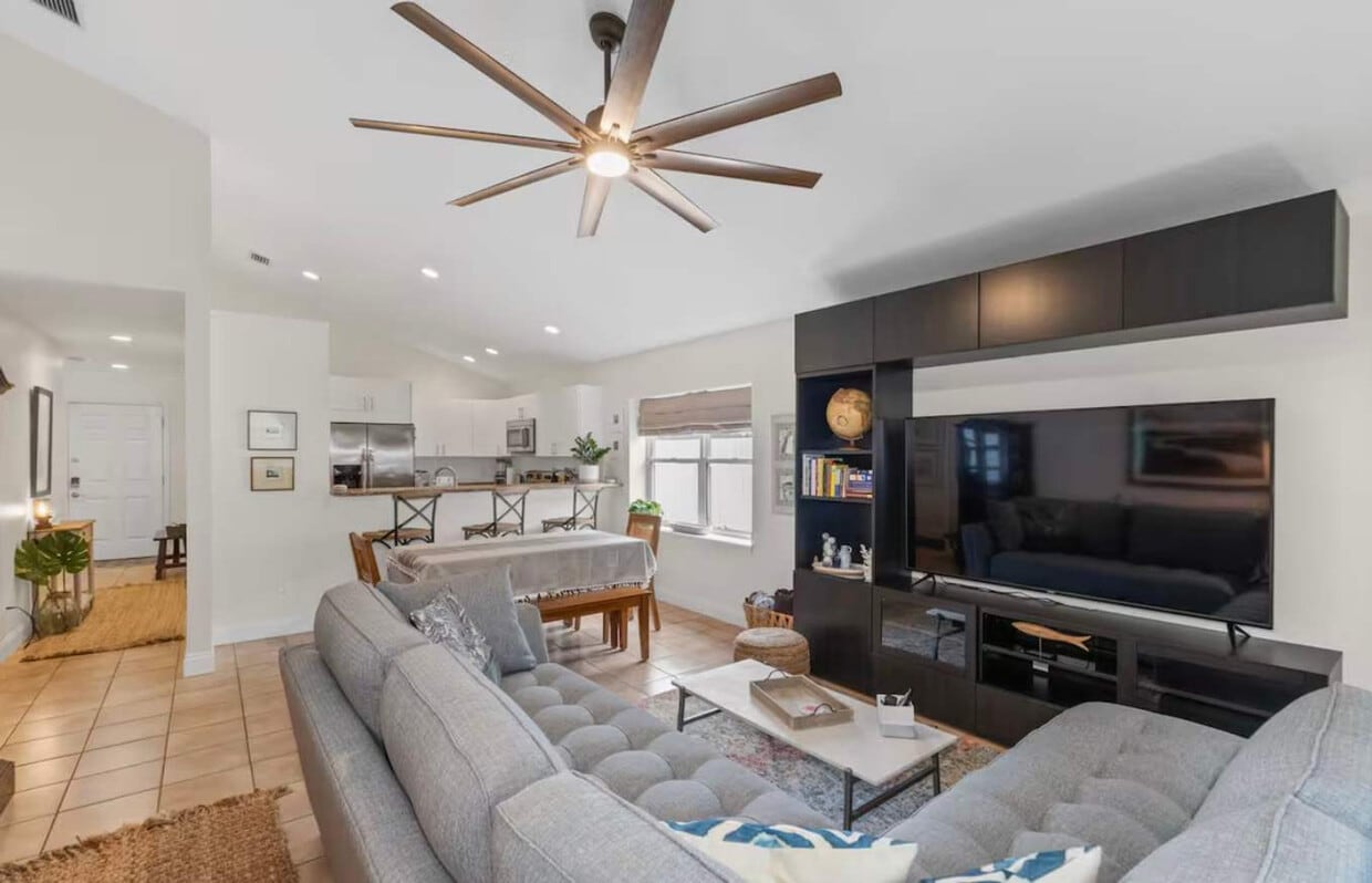 Foto principal - 1826 Castile St