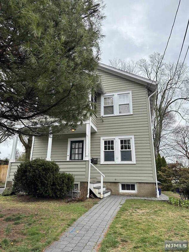 Primary Photo - 34 Rea Ave