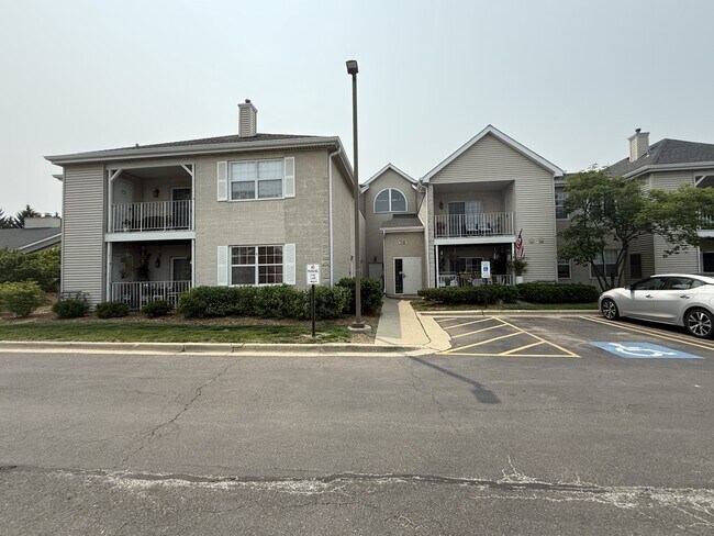 Foto del edificio - 774 N Gary Ave