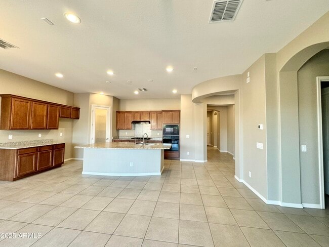 Foto del edificio - 2575 S Quaintance St