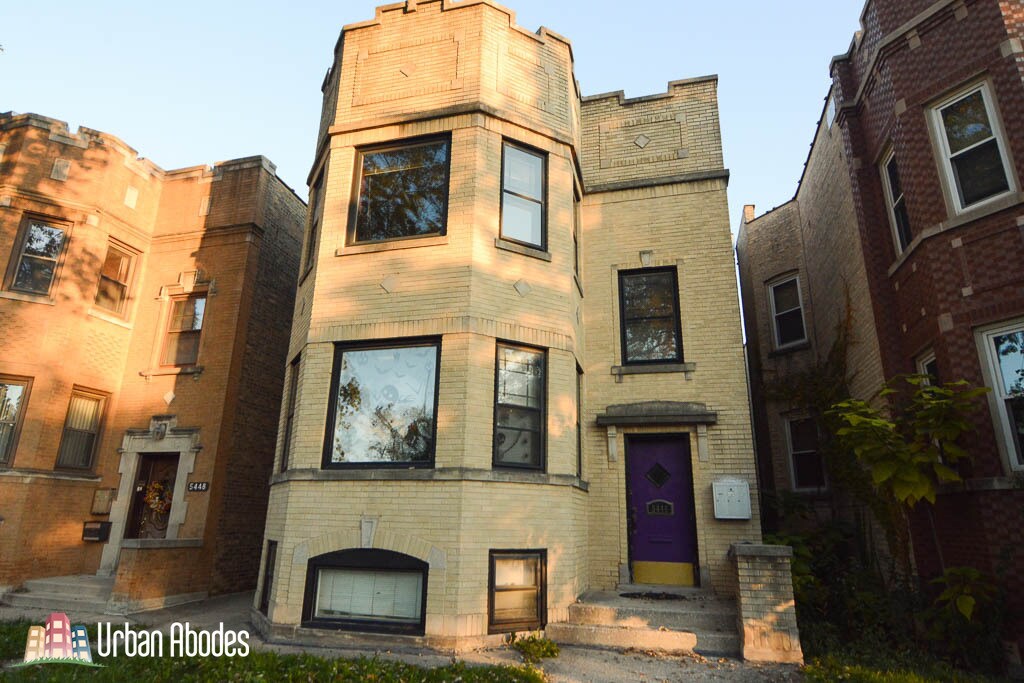 Primary Photo - 5446 W Berteau Ave