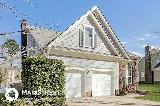 Foto del edificio - 7113 Cornerstone Dr