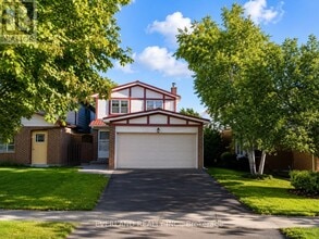 Building Photo - 3 Hartleywood Dr