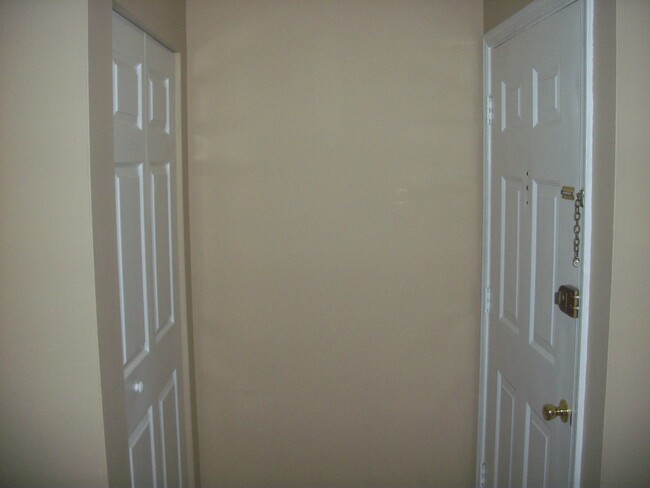 Entrance door & Coat Closet - 130 Berwick Plz