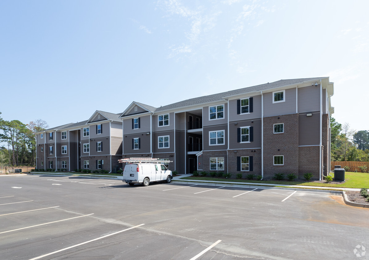 Foto principal - Woodridge Pointe Apartments