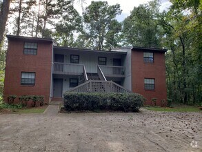 Building Photo - 2993 Woodrich Dr