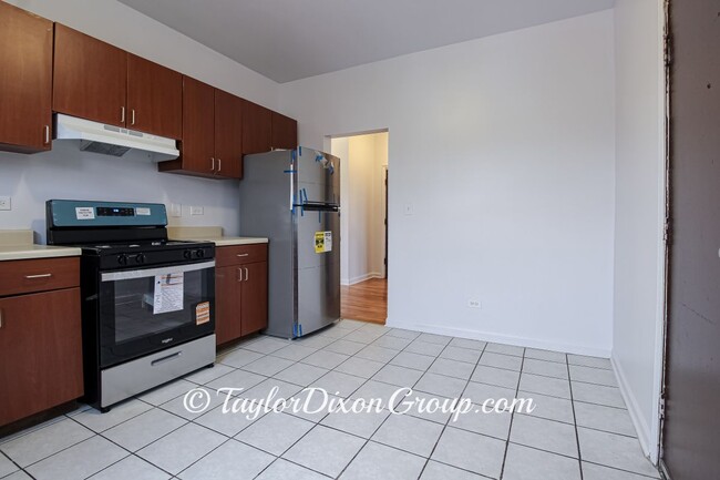 Foto del edificio - 4033 W Gladys Ave