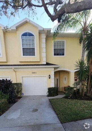 Building Photo - 3443 Fox Hunt Dr