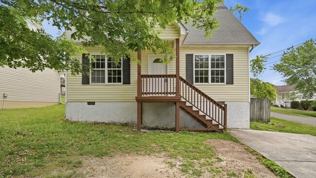 Foto del edificio - 3 bedroom, 2 bath adorable home in Cleveland!
