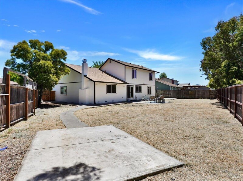 Primary Photo - 837 Lightwood Ct