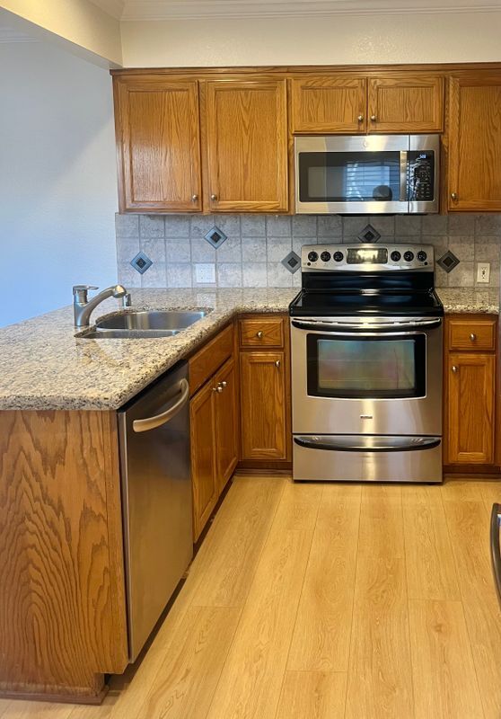 Foto del edificio - 5601 Baldwin Way