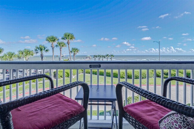 Foto del edificio - 6102 Seawall Blvd