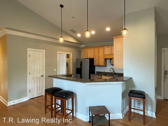 Foto del edificio - 3 br, 2 bath House - 127 South Summit Avenue