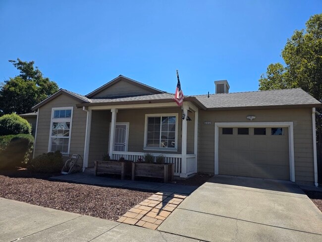 Foto del edificio - 2412 Summercreek Dr