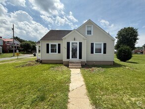 Building Photo - 1200 Burgie St