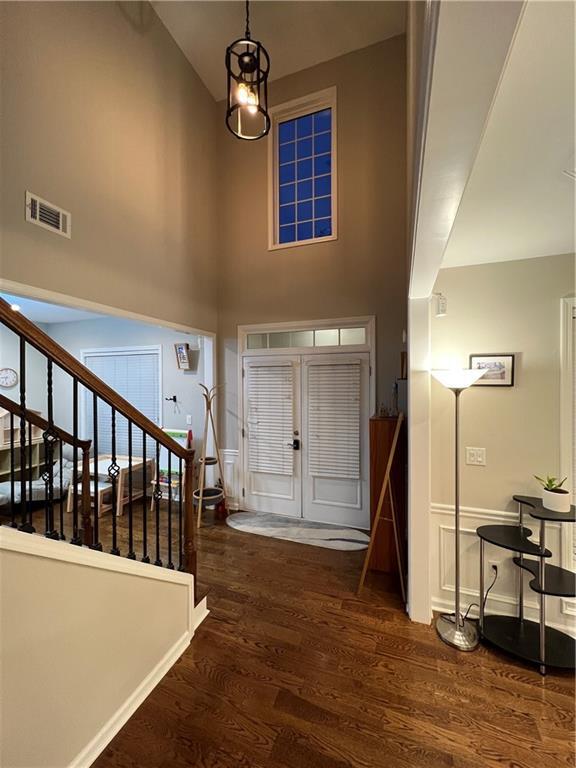 Building Photo - 570 Marylebone Dr
