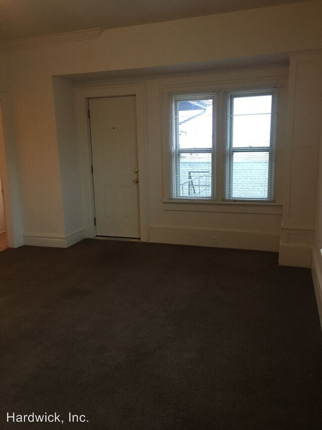 Building Photo - 400 Kendall Pl